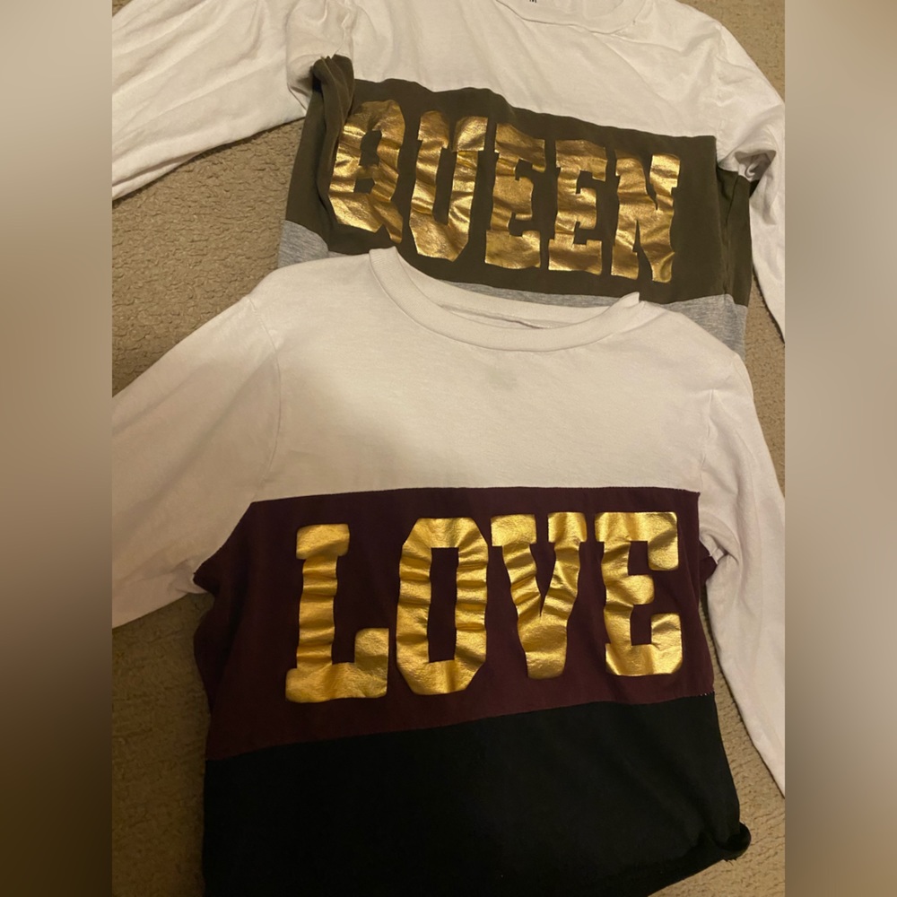 2 pack cute matching shirts (green and maroon)